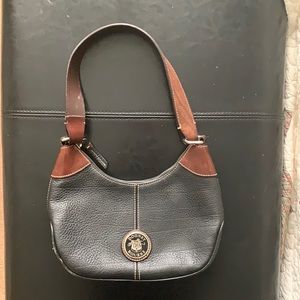 Dooney Bourke black crescent shoulder purse